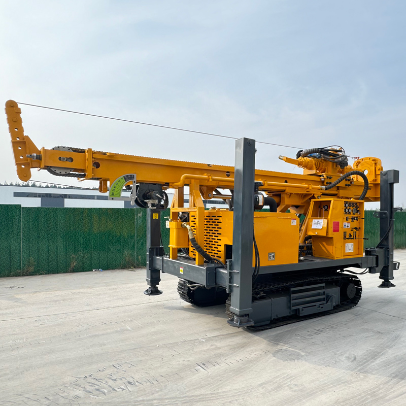 WR400RC paletli şasi ve hidrolik ayak yapısı