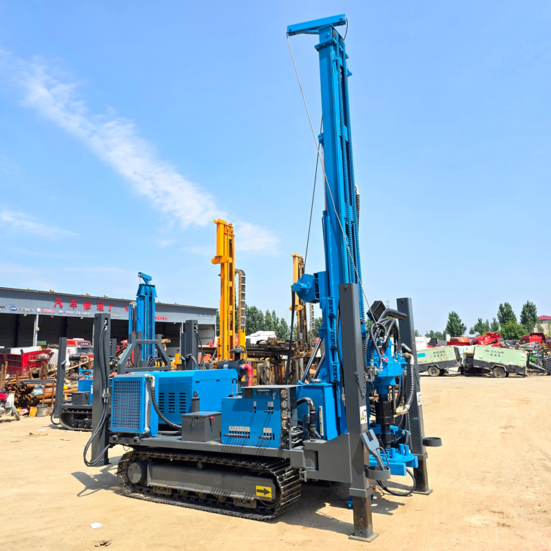 WR500RCE Sondaj Makinesi Paletli Şasi ve Kule Yapısı