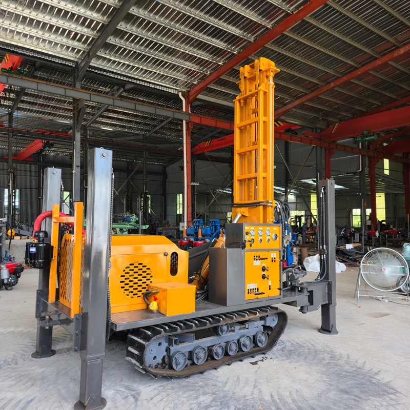 WR260 su kuyusu sondaj makinesi paletli şasi ve destek ayakları