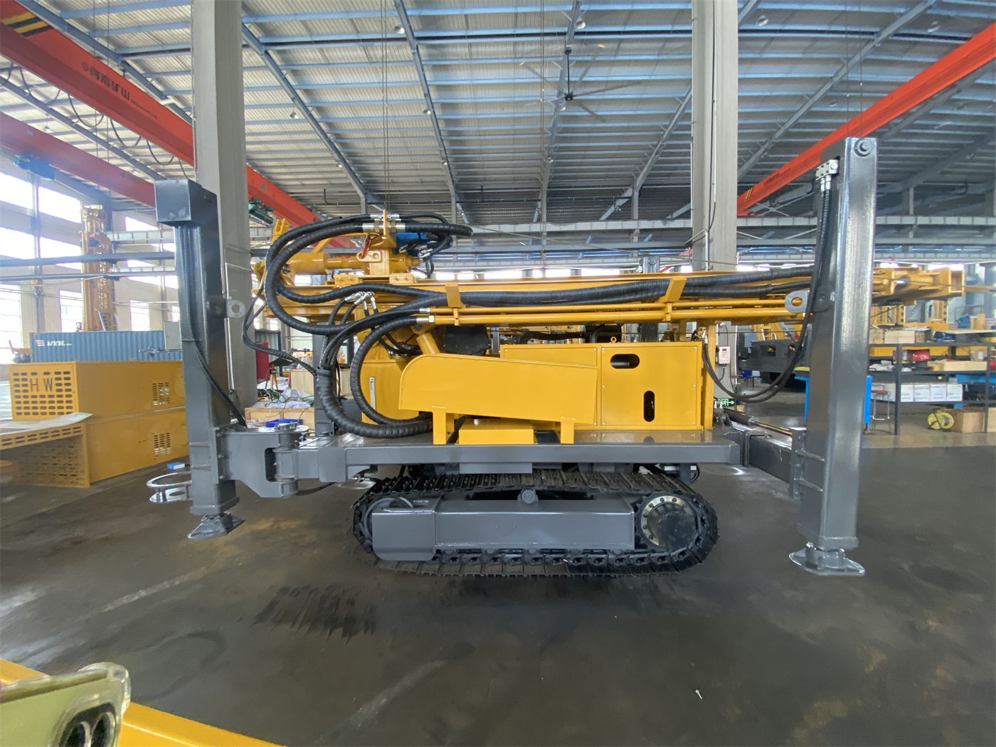 WR180E 180 Metre Küçük Paletli Su Kuyusu Sondaj Makinesi Tedariki: 28 HP Güç ve 16 T Kaldırma Kuvveti ile Sığ-Orta Derinlikteki Su Kuyusu Projelerinde Yatırım Getirisi Nasıl Hesaplanır?