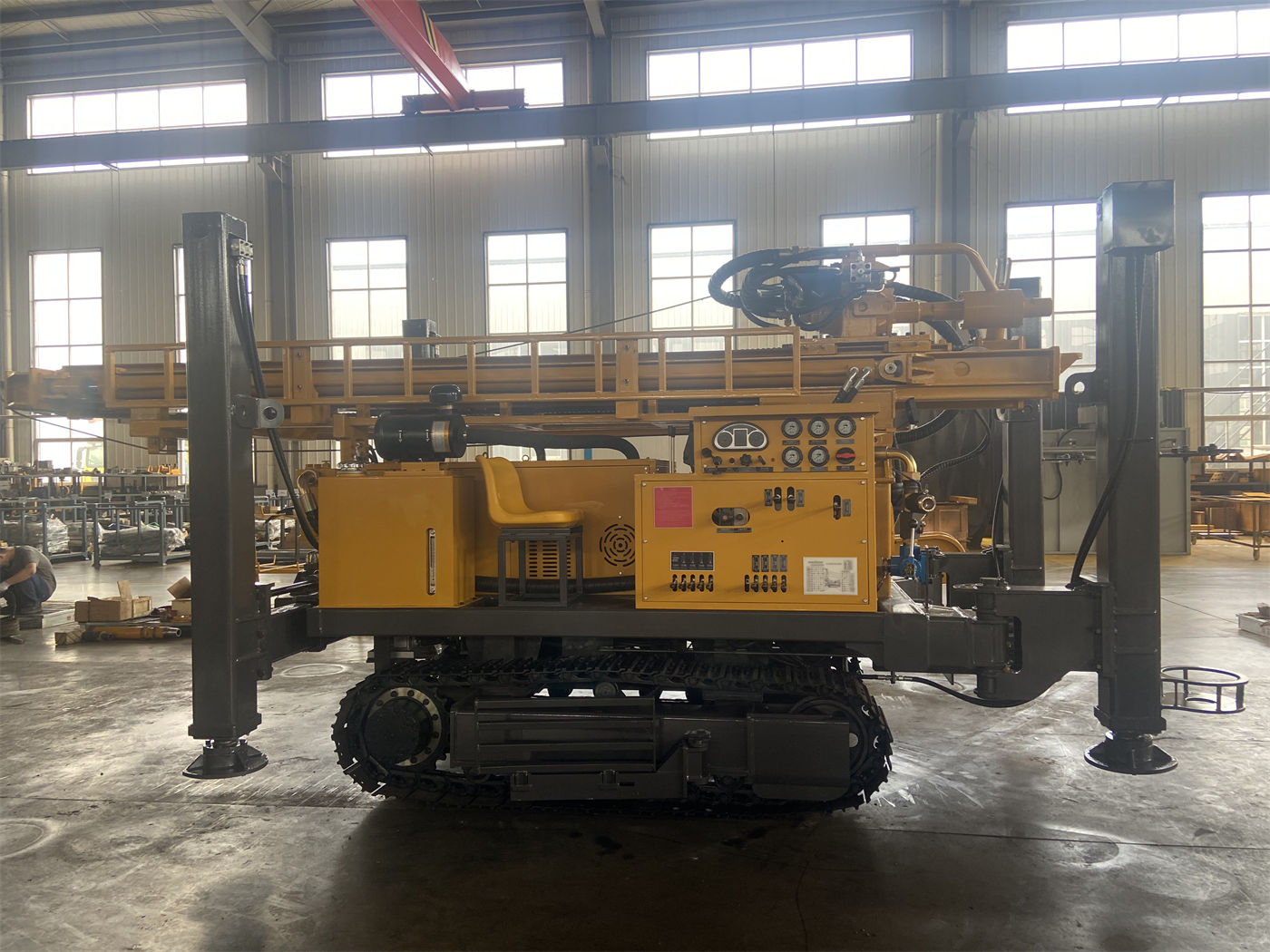 450 Metre Sınıfı Su Kuyusu Sondaj Makinesi WR450SE Satın Alma: 6 m Sondaj Borusu ve 20 T Kaldırma Kapasitesi ile Tarımsal Sulama ve Kırsal Su Temini Projelerinde Gerçek Getiri Nasıl Hesaplanır?
