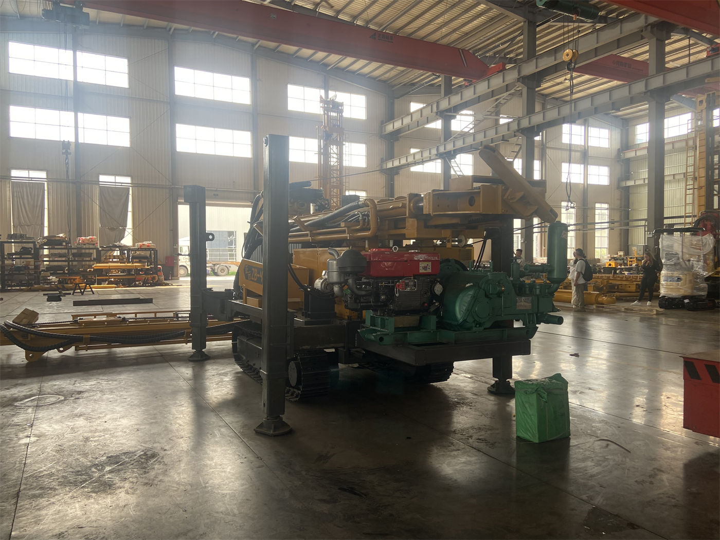 500 Metre Teleskopik Kule Su Kuyusu Sondaj Makinesi WR500S Satın Alma: 11000/5500 N·m Tork ve 30 T Kaldırma Kuvveti Farklı Kuyu Çapları ve Kaya Katmanlarında Nasıl Doğrulanır?